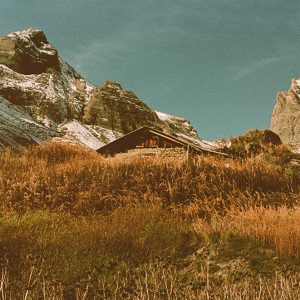 Yoo Doo Right announce new album ‘Build and Rest by the Shepherd’s Light’ out 6th November on Mothland